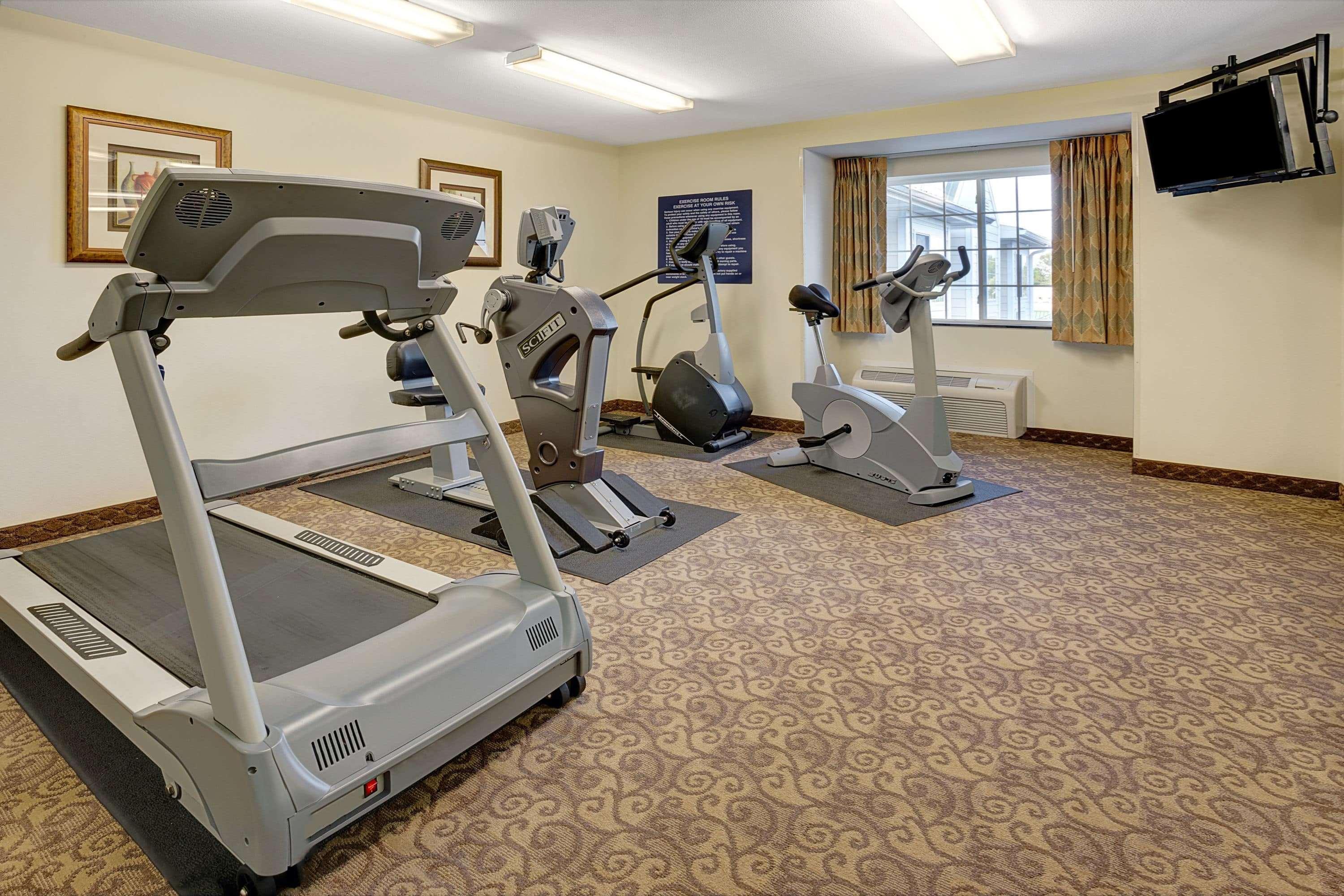 Microtel Inn & Suites By Wyndham Indianapolis Airport Exterior foto